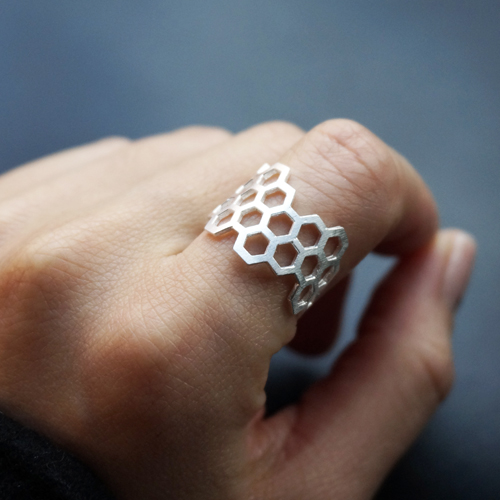 sold out / honeycomb ring