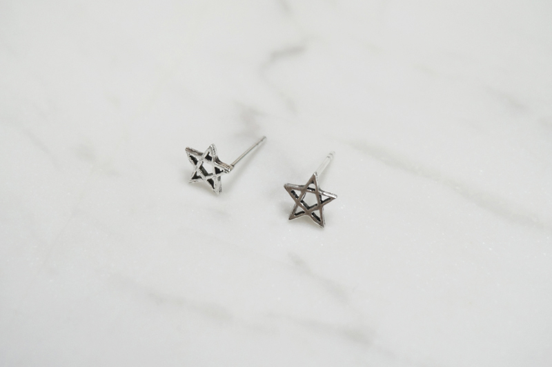 silver _ STAR stud earring