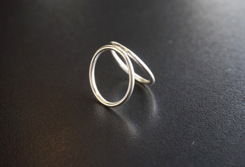 silver _ circles ring