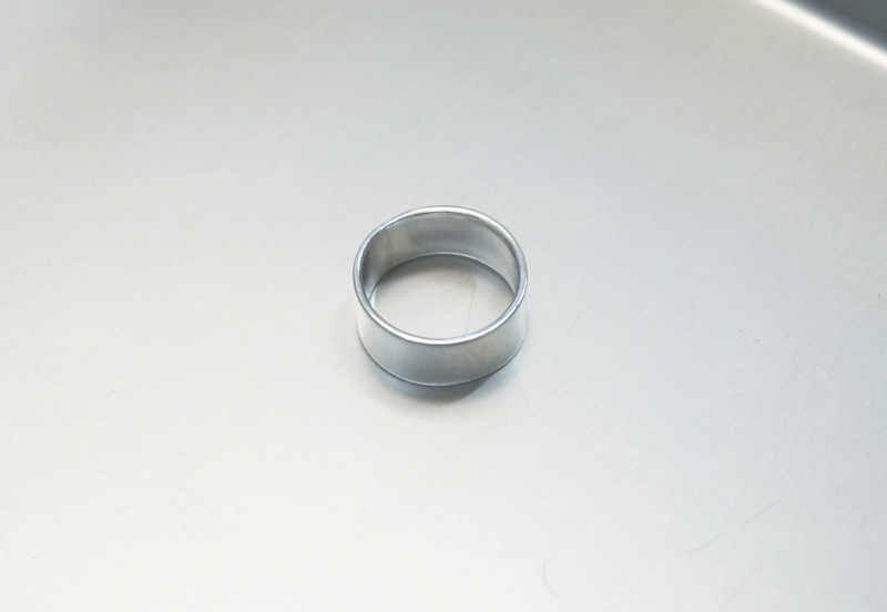 silver _ plain band ring 8 mm