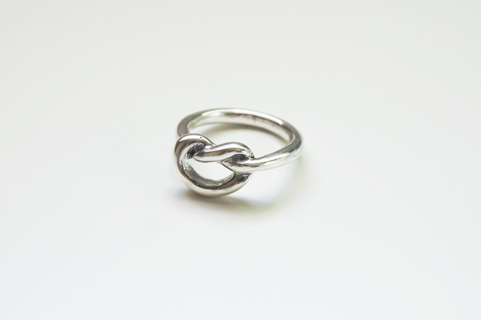 silver _ bold knot ring